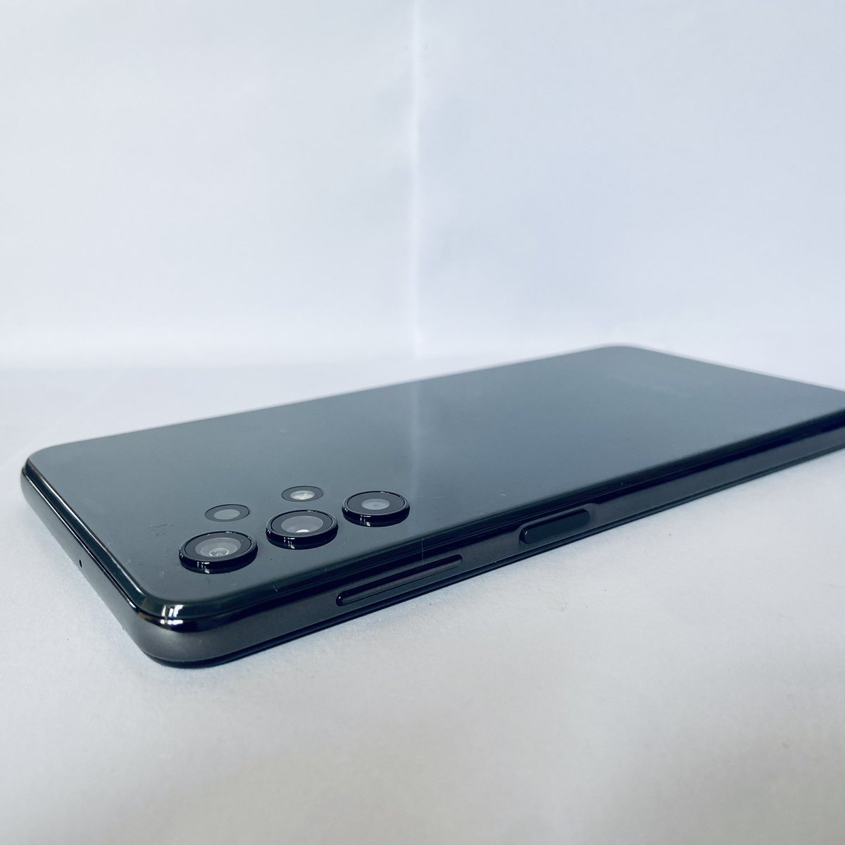 paylessafrica's tweet image. SAMSUNG GALAXY A32 | 4GBRAM | 64GB STORAGE (USED)

@ 580,000/- UGX Only #PaylessOwnMore 💚