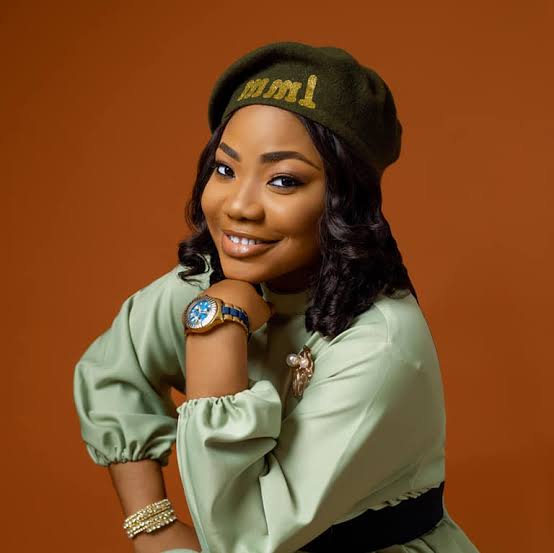 My #MondayMotivation 
May God bless you this week with Heavenly blessings, Money will full your bank account this new week 🙏❤️

 #mondaythoughts  I'm #NSPPD And nothing concerns me with 
#WizkidLiveAccra please 🥺