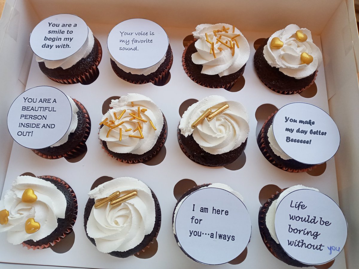 caketopiaa's tweet image. Box of 12 cupcakes
6000 NGN
📍 zaria(samaru)
Dm,WhatsApp or call 08166901830