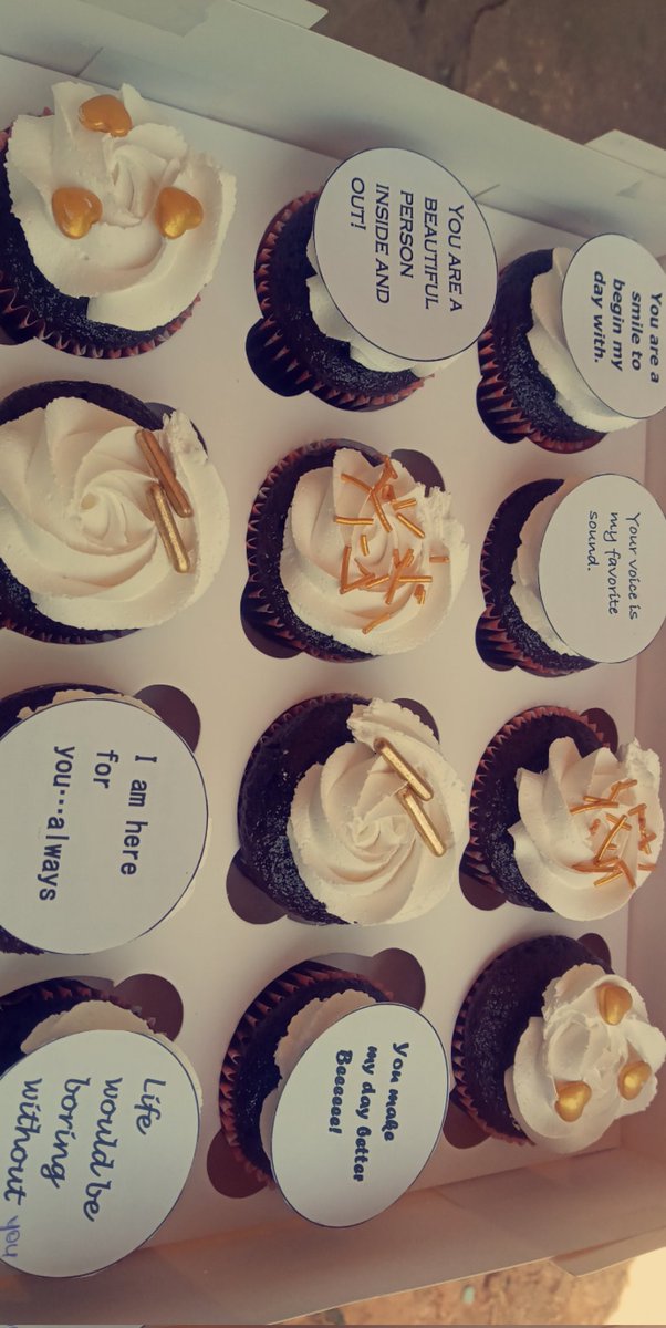 caketopiaa's tweet image. Box of 12 cupcakes
6000 NGN
📍 zaria(samaru)
Dm,WhatsApp or call 08166901830