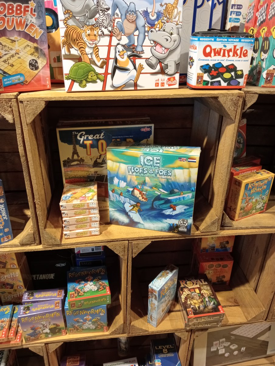 DMerkx's tweet photo. Titan Games spellenwinkel in Boxtel.
#icefloesandfoes
#CookieCrash
#TheGreatTour https://t.co/MFvcwI0kxb