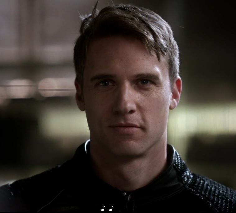 Happy birthday to Teddy Sears, who portrays the Flash\s  fast-moving enemy Zoom (Hunter Zolomon) in the Arrowverse. 