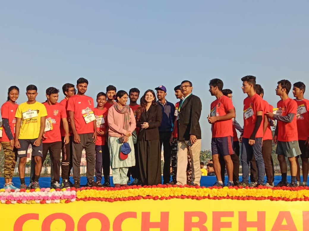 UbkvN's tweet photo. 29 NSS Volunteers including 2 girls participated and finished Cooch Behar Heritage Marathon 2022, Run for Heritage, organised by Cooch Behar Police on 10th December, 2022 starting from Cooch Behar Stadium at 6am. @rdnss_kolkata @UbkvNssI @IiUbkv @UbkvNssIII https://t.co/wAwkEBPm7B