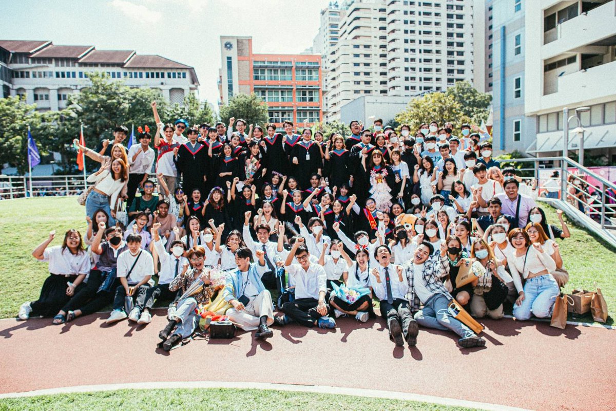 PRSSED1's tweet photo. เนื่องในโอกาสพิธีพระราชทานปริญญาบัตร ประจำปีการศึกษา 2564 และสำเร็จการศึกษาเป็นบัณฑิตใหม่ของมหาวิทยาลัยศรีนครินทรวิโรฒ
ภาพจากบรรยากาศวันฝึกซ้อมพิธีพระราชทานปริญญาบัตร ประจำปีการศึกษา 2564 ซ้อมย่อย ครั้งที่ 1 ณ มหาวิทยาลัยศรีนครินทรวิโรฒ ประสานมิตร
#ทีมมศว #SSEDSWU #ครูสังคมมศว https://t.co/iLSVFNfd0U