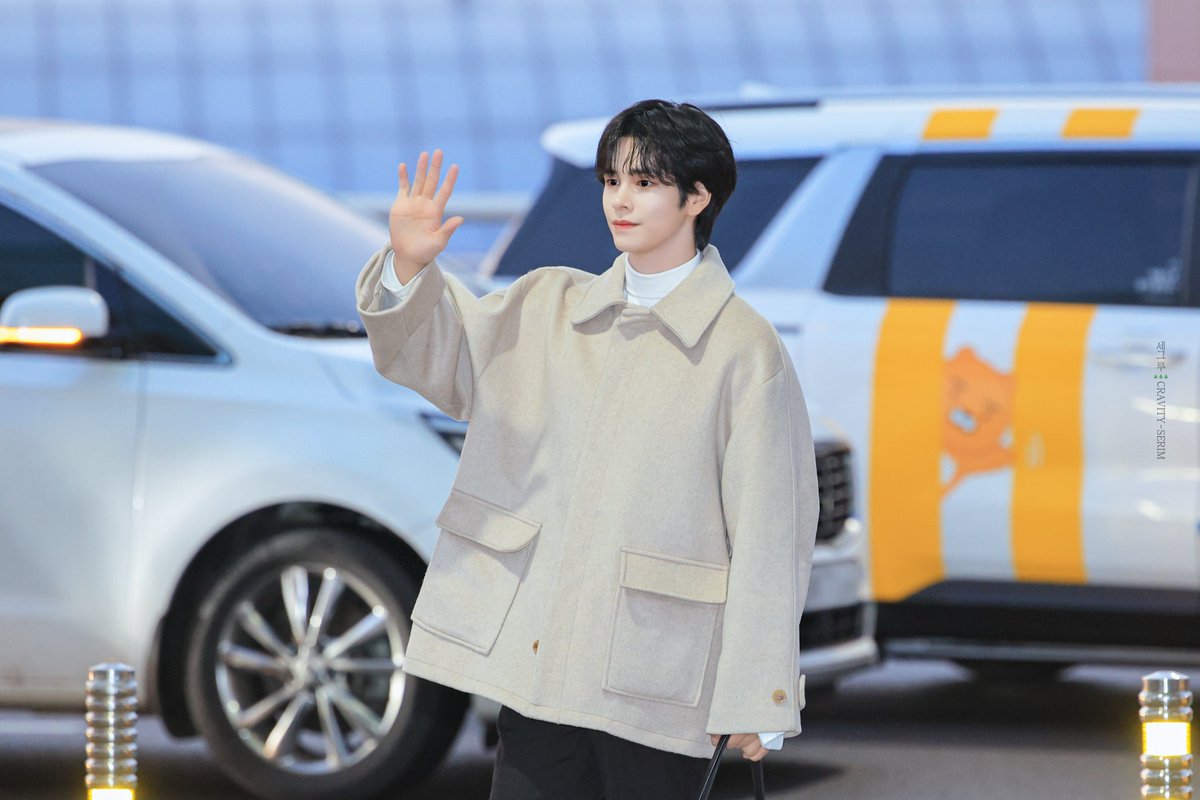 [HQ] 221209 ICN 인천 출국

✈️ 크래비티 세림

#CRAVITY #크래비티
#세림 #박세림 #SERIM #バク·セリ