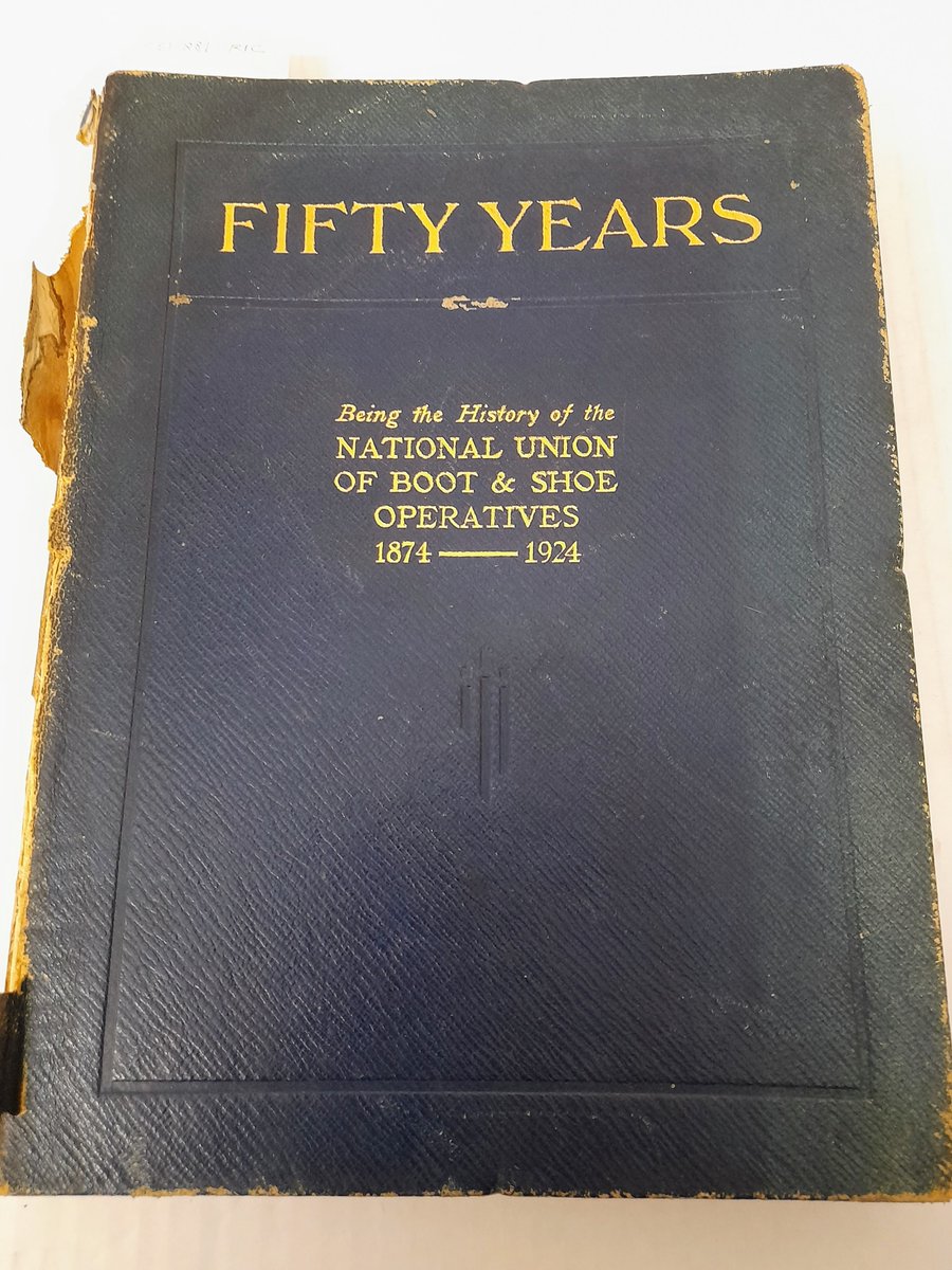 LCF_Library's tweet photo. On the #fifthdayofchristmas, #lcflibrary gave to me; #12daysofActivistChristmas from LCF #SpecialCollections.
Fifty years : being the history of the National Union of Boot and Shoe Operatives by T. F. Richards & E. L. Poulton.
@LCFLondon @ArtsSU_ https://t.co/h8TJMruqik