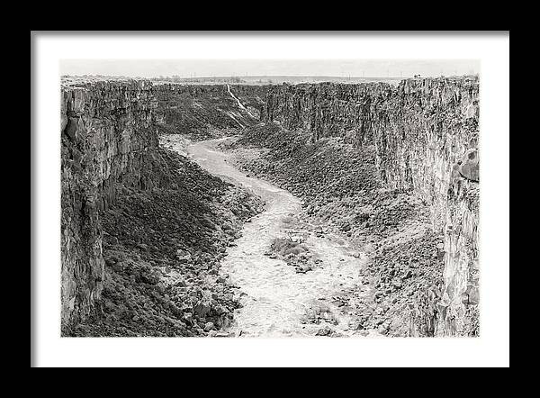 DEVILS WASHBOWL BY PAMELA WILLIAMS 

CLICK: 3-pamela-williams.pixels.com/featured/10921…
#MaladGorge #DevilsWashbowl  #Idaho #landscape #nature #canyon #sharepamsart #homedecor #homedecorideas #interiordesign #artonline #photography #findartthisummer #buyintoart #snakeriver