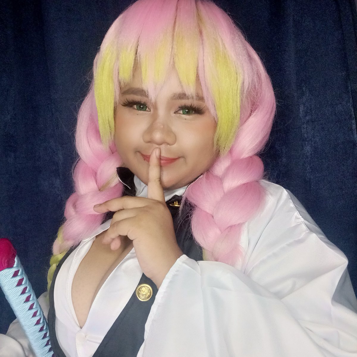 I love her 🤧💕 #kanrojimitsuri #kanroji #kny #kimetsunoyaiba #cosplay