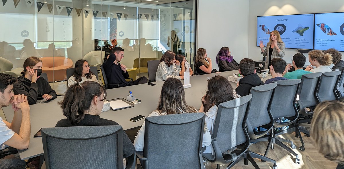 stkhfoods's tweet photo. Thank you, 11th & 12th graders from Golda High School in Ness Ziona, Israel for your interest & enthusiasm yesterday at our HQ! We talked about the importance of #cultivatedmeat, Israel’s leadership role in the industry, and our tech/biz plans. And we #printedmeat!
#FutureOfFood https://t.co/rOv6aSL69e