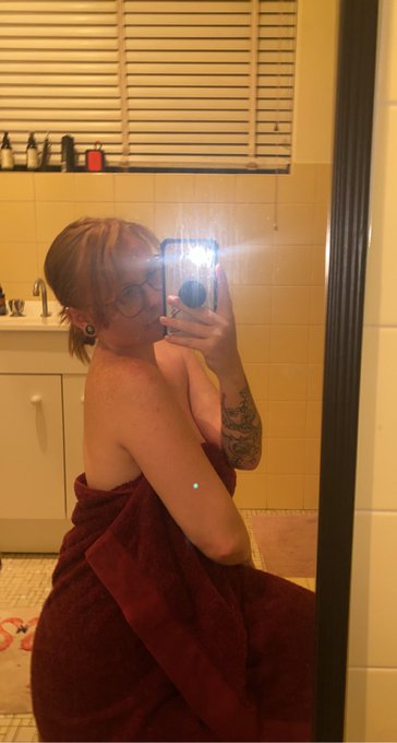 Madi Walsh’s pics and videos