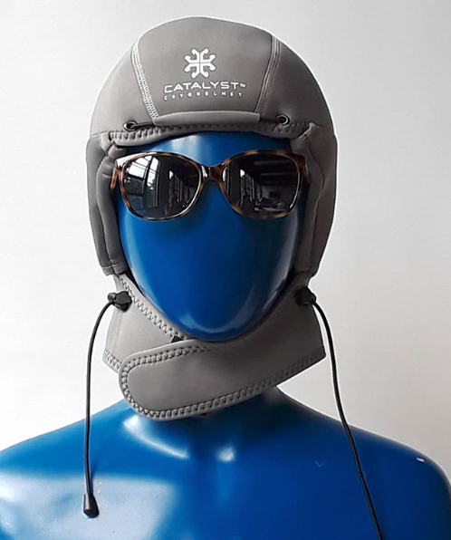 There have been many studies showing the same thing - if you cool the head of a concussed person immediately after the injury they recover quicker.  Here is an article talking about the most recent story. tinyurl.com/bdekd56m.  That study is here pubmed.ncbi.nlm.nih.gov/36222612/.