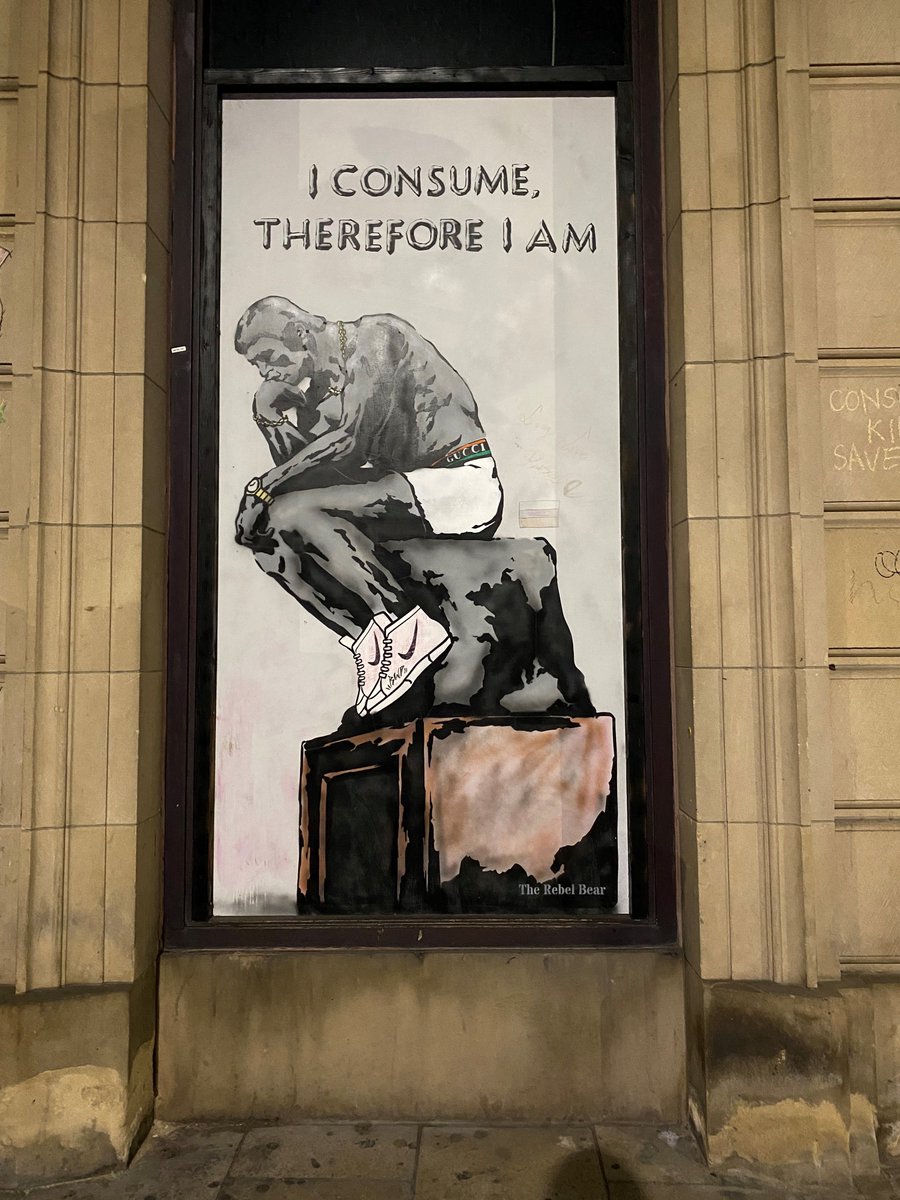 Want to bag a real bargain that doesn't cost the Earth? Is Edinburgh's Princes Street a good place to start thinking about what we buy and why? From cult film #Trainspotting to #TheRebelBear find out more in Zero Waste Scotland's new long read: zerowastescotland.org.uk/choose-to-reus…