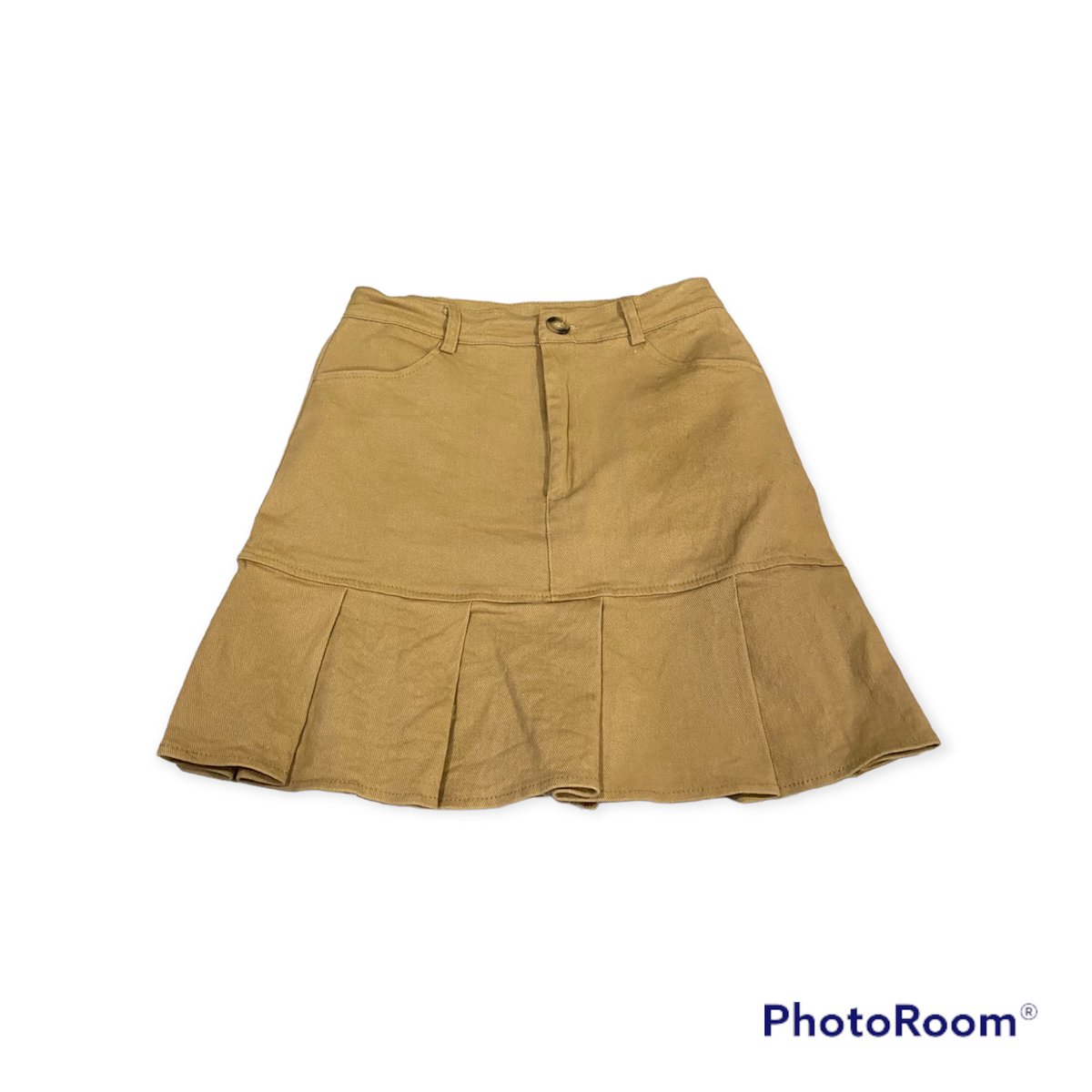 pinkmeanpu's tweet photo. กระโปรงผ้ายีนส์┊size m
price : 150 𓏰𓏰 ไม่เคยใส่
#ส่งต่อเสื้อผ้า #ส่งต่อเสื้อผ้ามือสอง #ส่งต่อ #เสื้อผ้ามือสอง #โล๊ะตู้ #โล๊ะตู้เสื้อผ้า https://t.co/sHMJh9oGOi