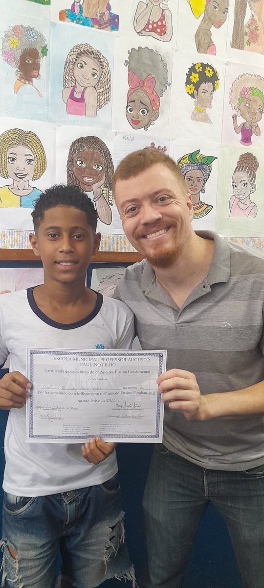 _LeleAlvess's tweet photo. O fim de mais 1 ciclo.
A gratidão por ter a certeza de que foi bem instruído é imensa.
Adeus, 6° ano.
Parabéns filhão.
Obrigada,professor Thiago!
#Formando2022
#sextoano
Meu preto 🥰 https://t.co/ApC3J3w7Hf