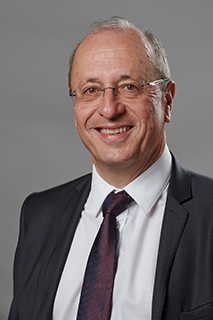 🅿️ Aujourd'hui, Grég reçoit Pascal Dages, 4ème adjoint délégation: stationnement, circulation, éclairage public, et Fêtes de Dax venu nous parler de la nouvelle politique de stationnement.
Pascal Dages 

🎙 Retrouvez-nous, ce midi pile, en direct sur SOUVENIRS FM 88.6 !