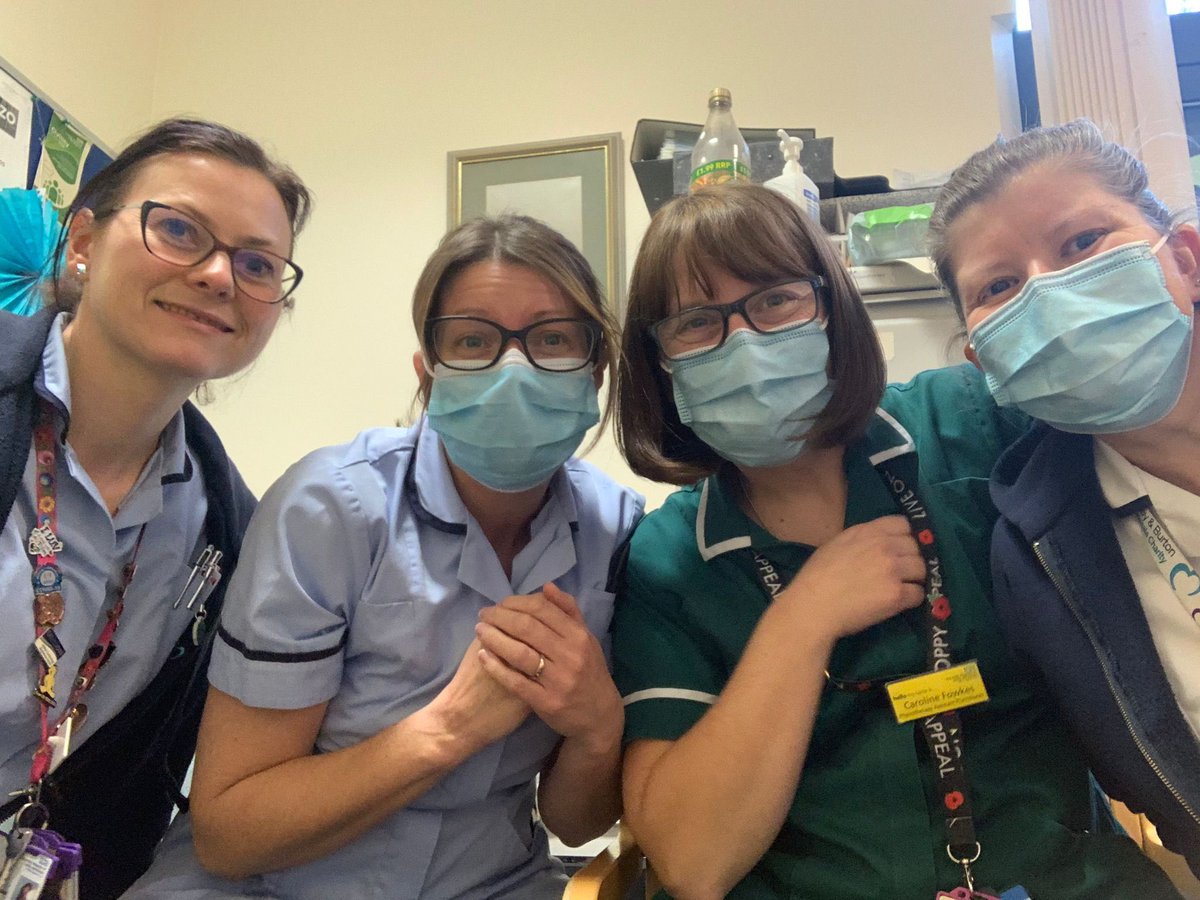RachelW82082277's tweet image. So proud of @UHDBTrust ‘s Caroline Fowkes for being shortlisted for the Celebrating inspirational AHP SW awards, one of 56 shortlisted from over 400 entries! You are amazing #ahpsupportworkers @UHDBAHPs @surgerypt What a lovely way to spend a lunchtime!