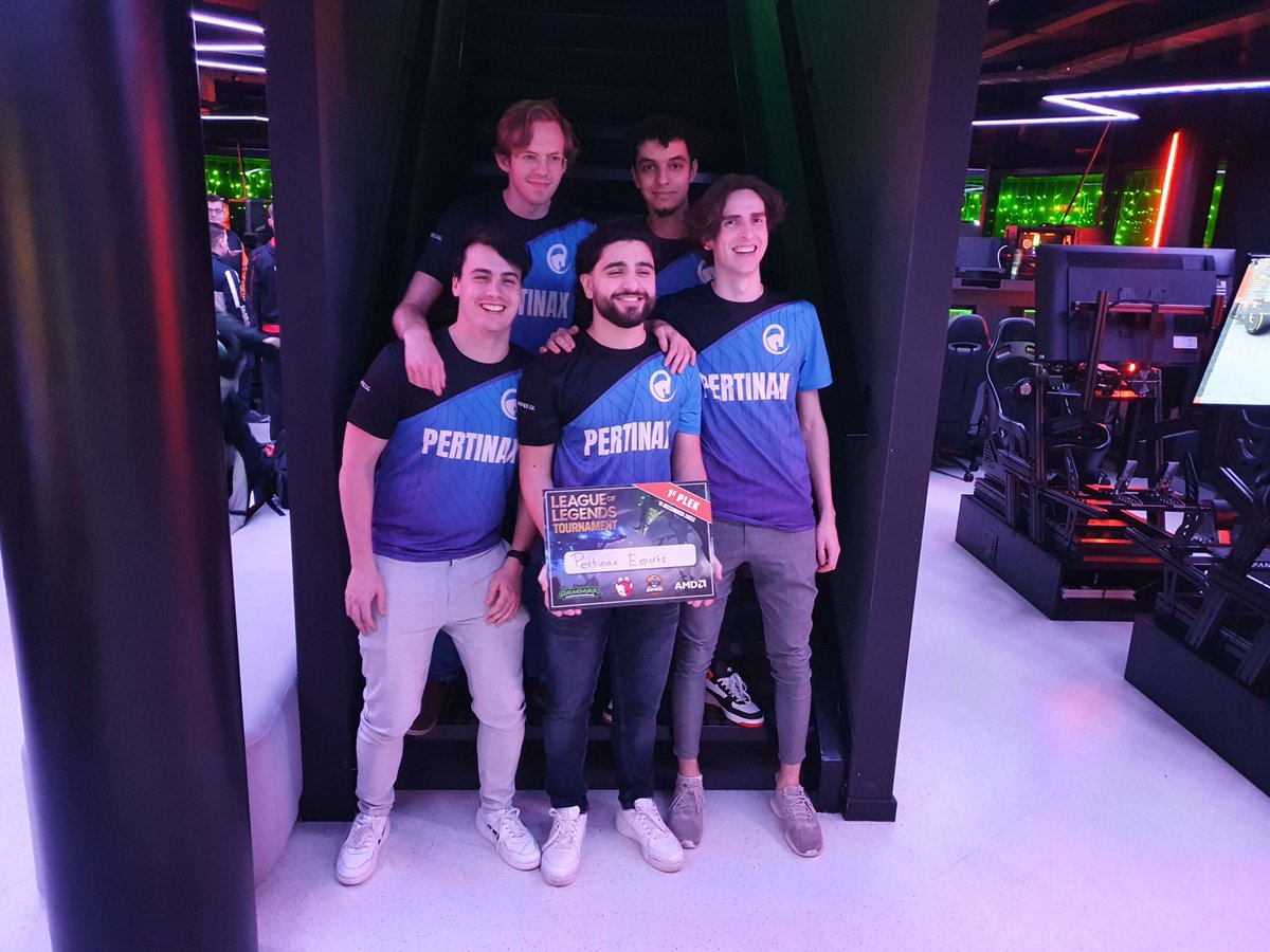 Myth_NL's tweet image. A very big thanks to everyone that was at the 'Prepare for the @EliteSeriesLOL Div. 2' tournament!
It was a great day with a great atmosphere!

Congratulations to all the winners!

1 - @pertinaxesports 
2 - @connEsports 
3 - @Myth_NL main team

MVP - @DusseldropL 

#WEAREMYTH