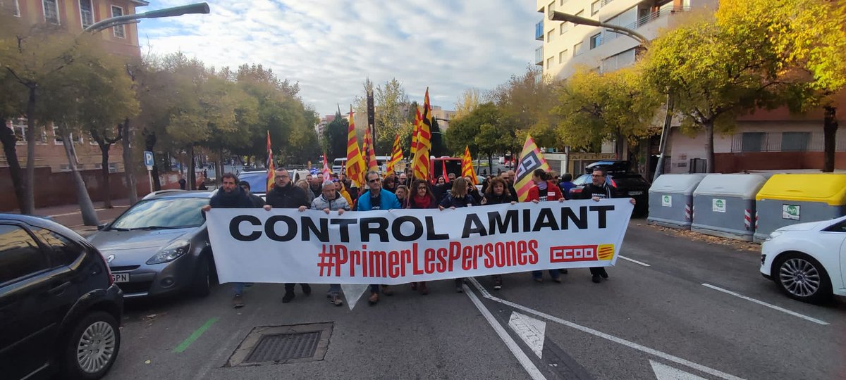 ccootecnotramit's tweet photo. Avui participem a la jornada, AMIANT: Un problema laboral, ecològica i social. #primerlespersones #AmiantZero https://t.co/YrBWYzitQF