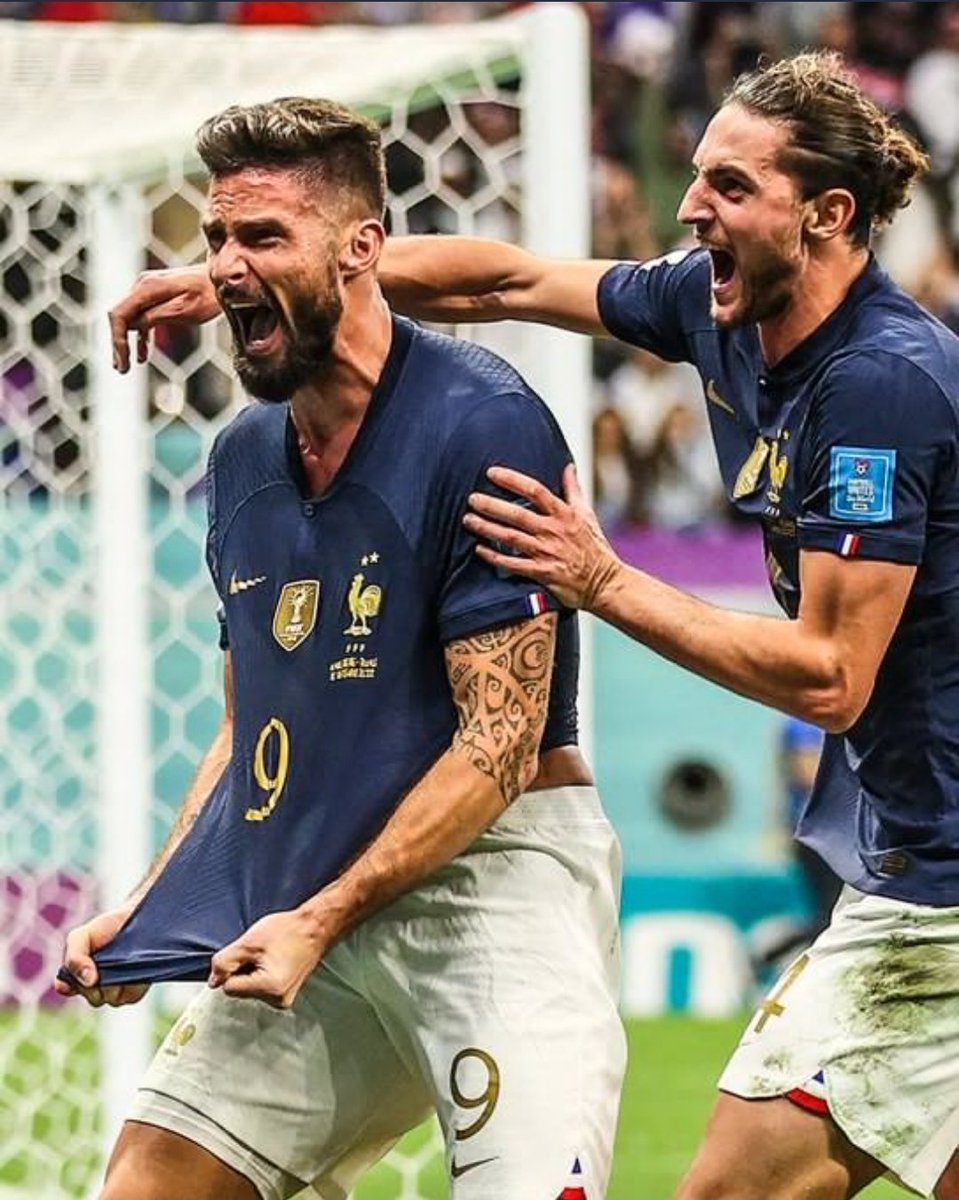 Ça me fume Giroud en 2018 ça lâchait des " ok il pèse dans le jeux mais on lui demande de mettre des buts"
En 2022 il est deuxième meilleur buteur de la CDM et là ça sort des " ok il marque mais a part ça il a rien fait du match"