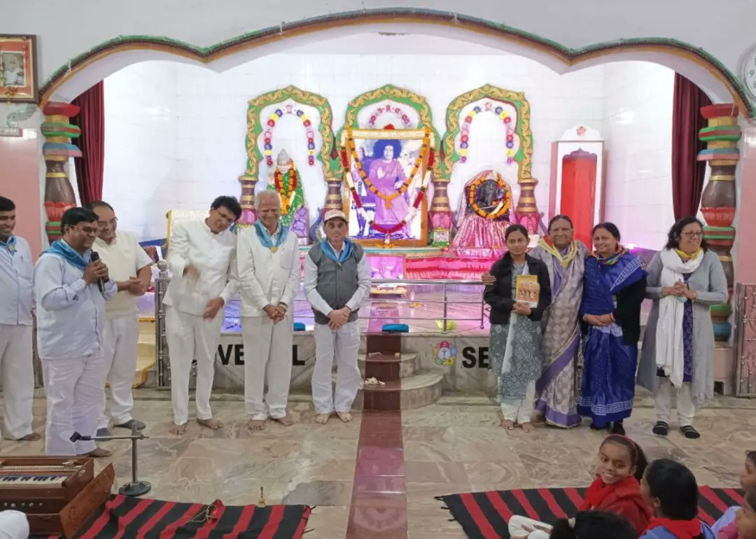 sathyasaiodisha's tweet photo. Loving Sairam..
With the Blessings of Sri Sathya Sai Baba, Samithi Darshan program was conducted in presence of State resource persons at Bandhabahal Samithi of Jharsuguda District on 10th & 11th December 22.
#SamithiDarshan
#Jharsuguda
-Media Team https://t.co/CADJ0TG7vc