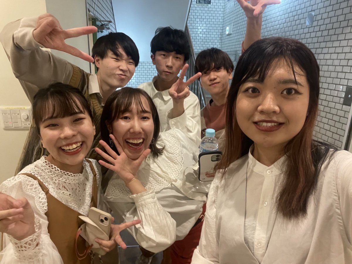 miiiiiix_inspi's tweet photo. 私たちMiiiiiixは先日行われました🪨GACHI×GACHI🪨に出演させていただきました🎨

初外部イベントで緊張しましたが、温かい観客の皆さん、スタッフの皆さんのお陰で楽しく演奏できました🎤✨

主催して下さったねるねるくん（@neru2br）ありがとうございました！最高のライブでした😆❤️❤️

#GACHIGACHI https://t.co/AZH24dKQ0k