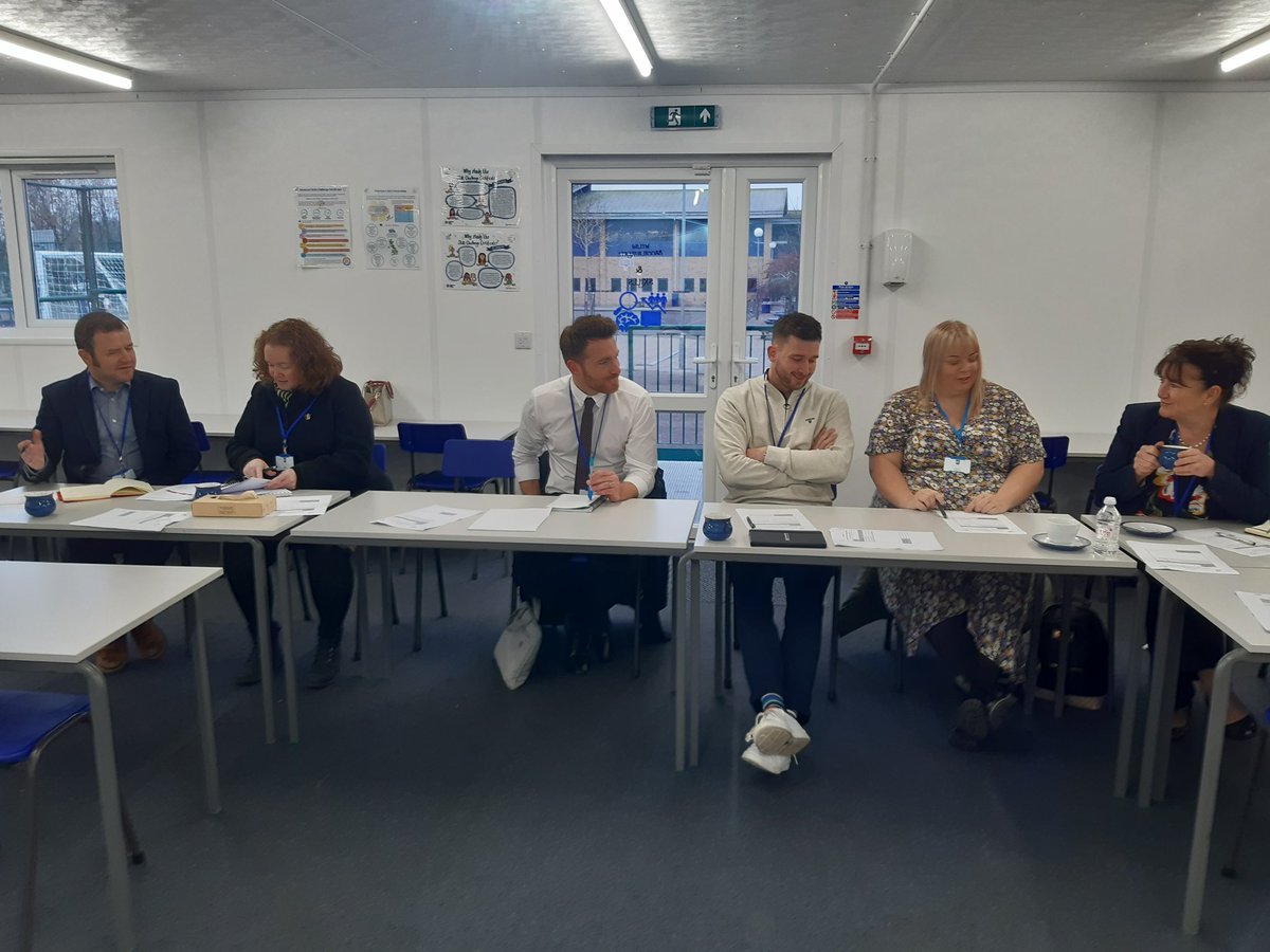 YvonneCNewport's tweet photo. @sjhsnewport today listening to Year 12 Business presentations for @sjhswbq . Thank you to our fantastic #Newport #businesses for your support #Greatpresentations thankyou #students @Whitehead_BS @monmouthshireBS @PrincipalityBS @FinanceStanley https://t.co/GplXyOBuiP