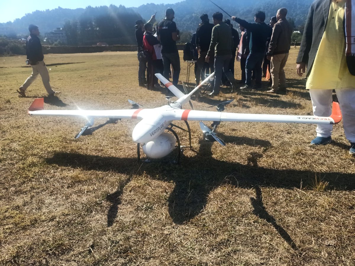 libang_alo's tweet photo. Use of Drone technology in healthcare delivery is future of healthcare services. Future will see more outpatient care &amp; even home-based care that used 2 be delivered in hospital.

I am thankful 2 HCM @PemaKhanduBJP Ji 4 initiating Drone technology in State Healthcare Services
2/2 https://t.co/Md4RqCeHLO