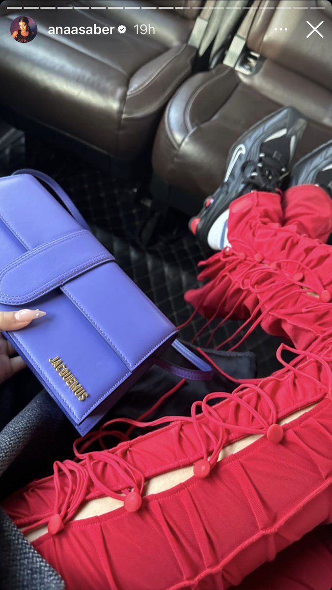 via <a href="/anaasaber/">ANAA SABER</a> ig stories - pre jacquemus show