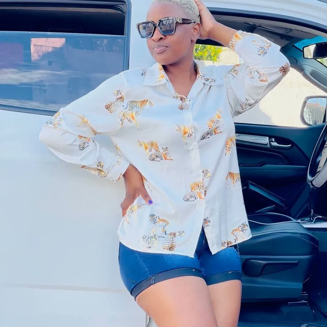 touch_zim's tweet photo. Lorraine Guyo wins the African Social Entertainment Influencer of the year award https://t.co/98BNGjRGxm