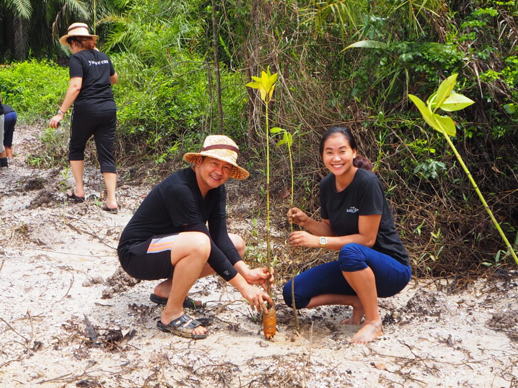 Whether you know us for a little while or you are just discovering us now, there is something you will hear us say time and time again: “The Sarojin cares”. 

sarojin.com/en/blog/blog-k…

#Sustainability #SustainableTourism