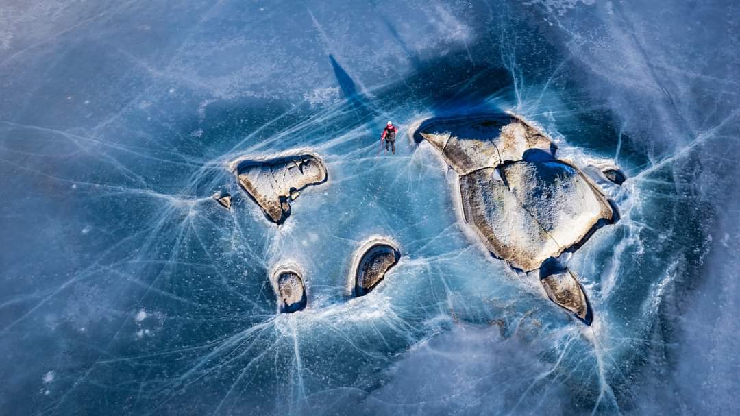 On the #ice - a bird's eye view 😍Photo Kristin Folsland Olsen via @turistforening #Norway #WinterIsHere