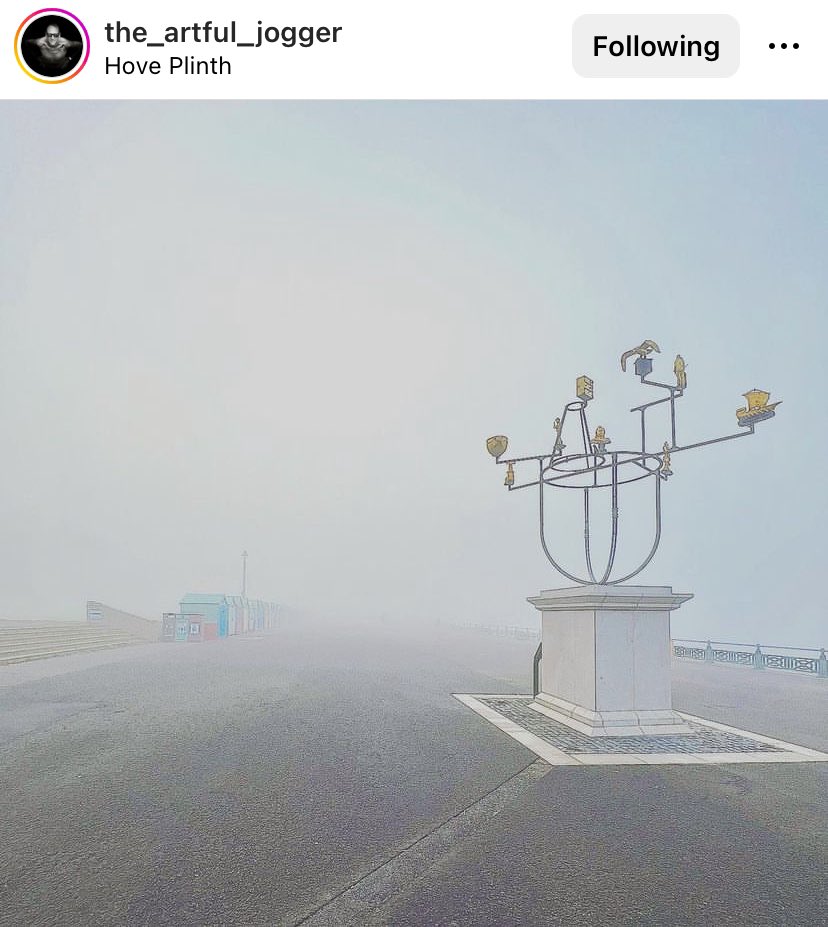 Here is Hove Plinth in the fog but did anyone get a picture of it in the snow? #hove