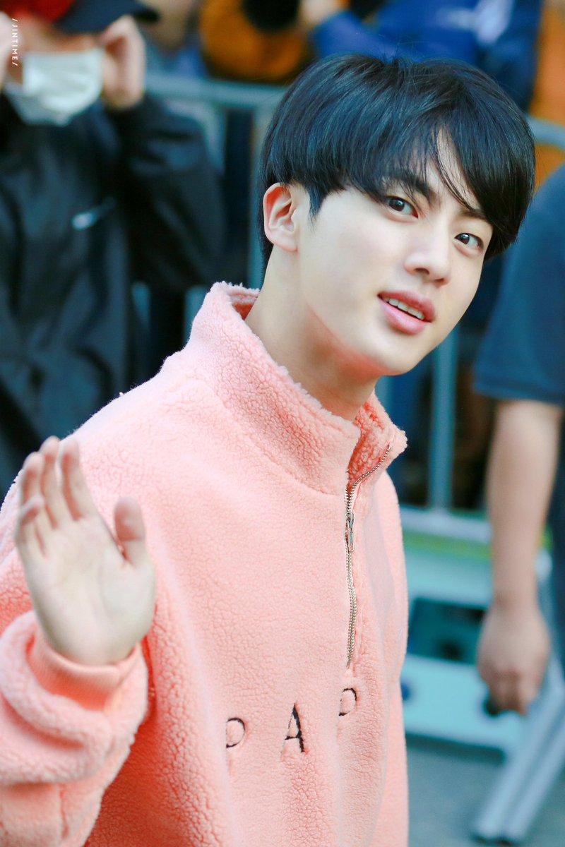 진타임 tweet media