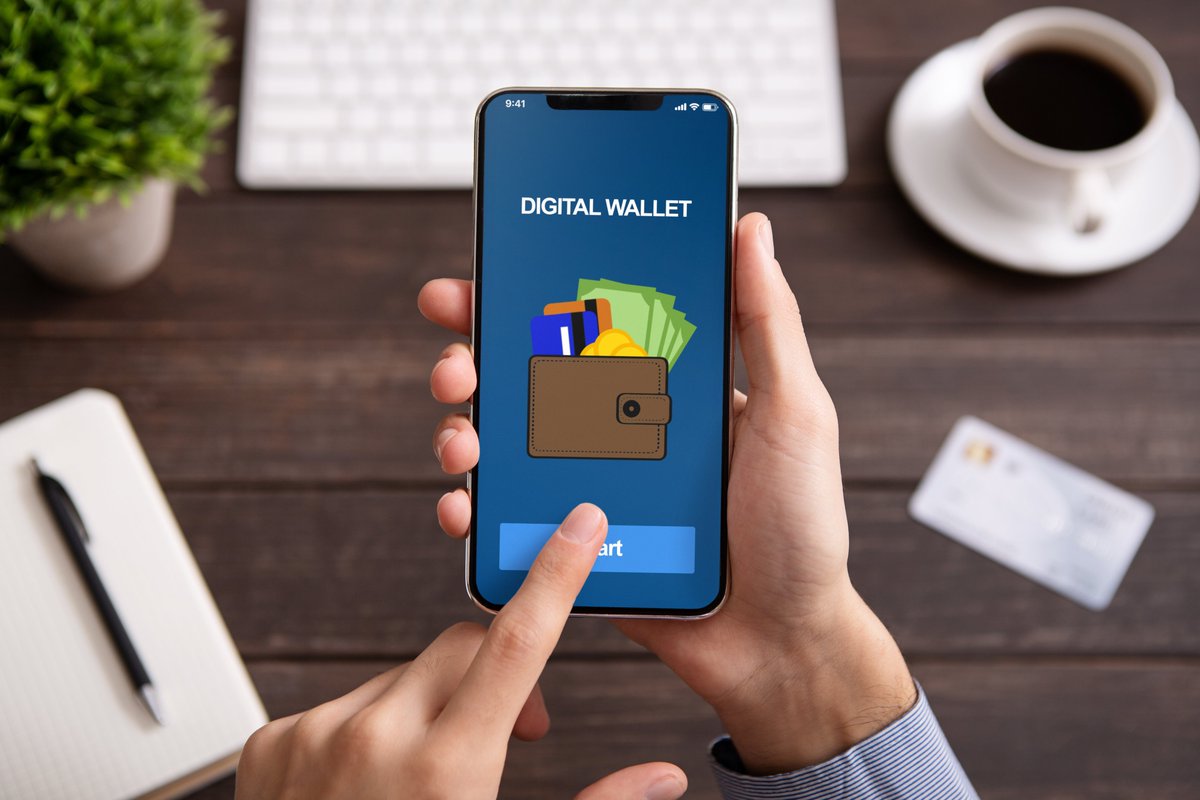 eficiens's tweet photo. 🕸️#bolttech continue de tisser sa toile avec un partenariat majeur en Asie du Sud-Est.

📲 Sur la lancée de sa Série B de plus de 250M$, la licorne singapourienne s'associe au digital wallet thaïlandais Max Card. L'#embedded fait encore mouche !

👉 https://t.co/Y25xbAsHu7 https://t.co/2iHqiLU3jC