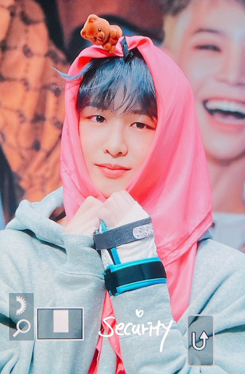 Security0507's tweet photo. 221210

#경호 #장경호 #KYUNGHO 
#티오원 #TO1 https://t.co/Pz1ivnceJt