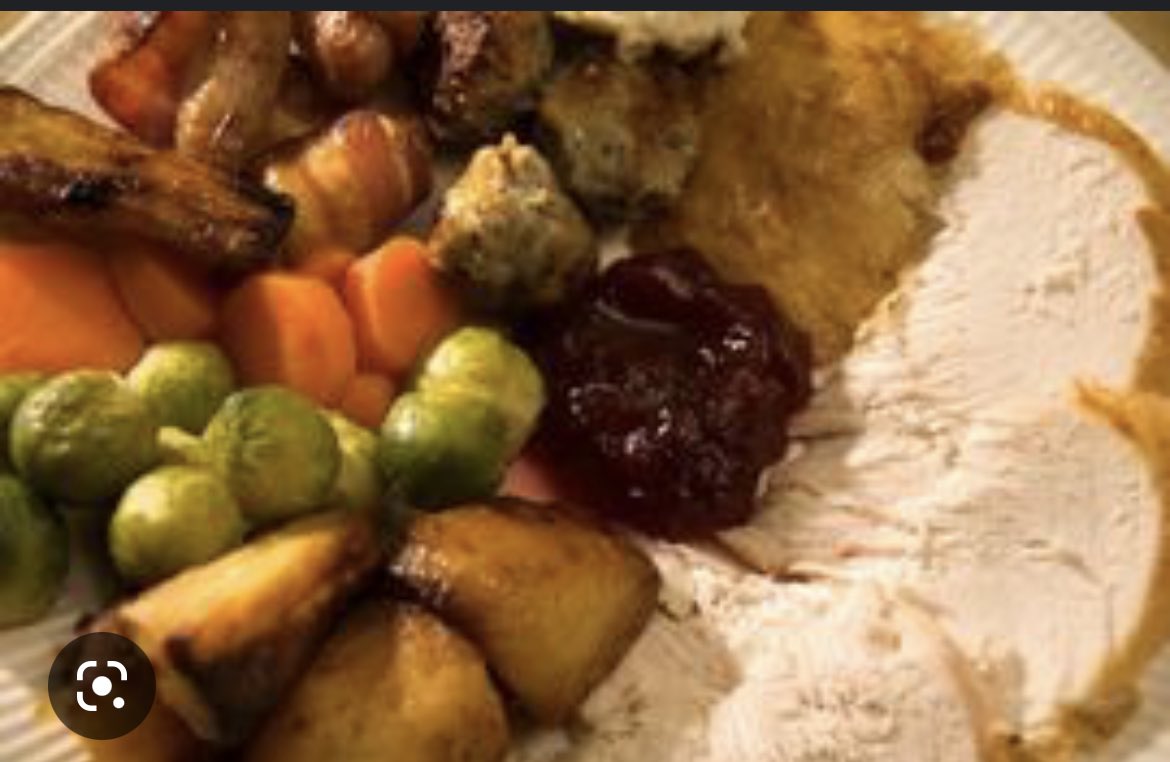 Traditional Christmas dinner available @jct17m4pitstop this Wednesday. #christmasdinner #truckdrivers #motorwayservices #lifeontheroad #drivers #driving #lorrydrivers #christmasontheroad