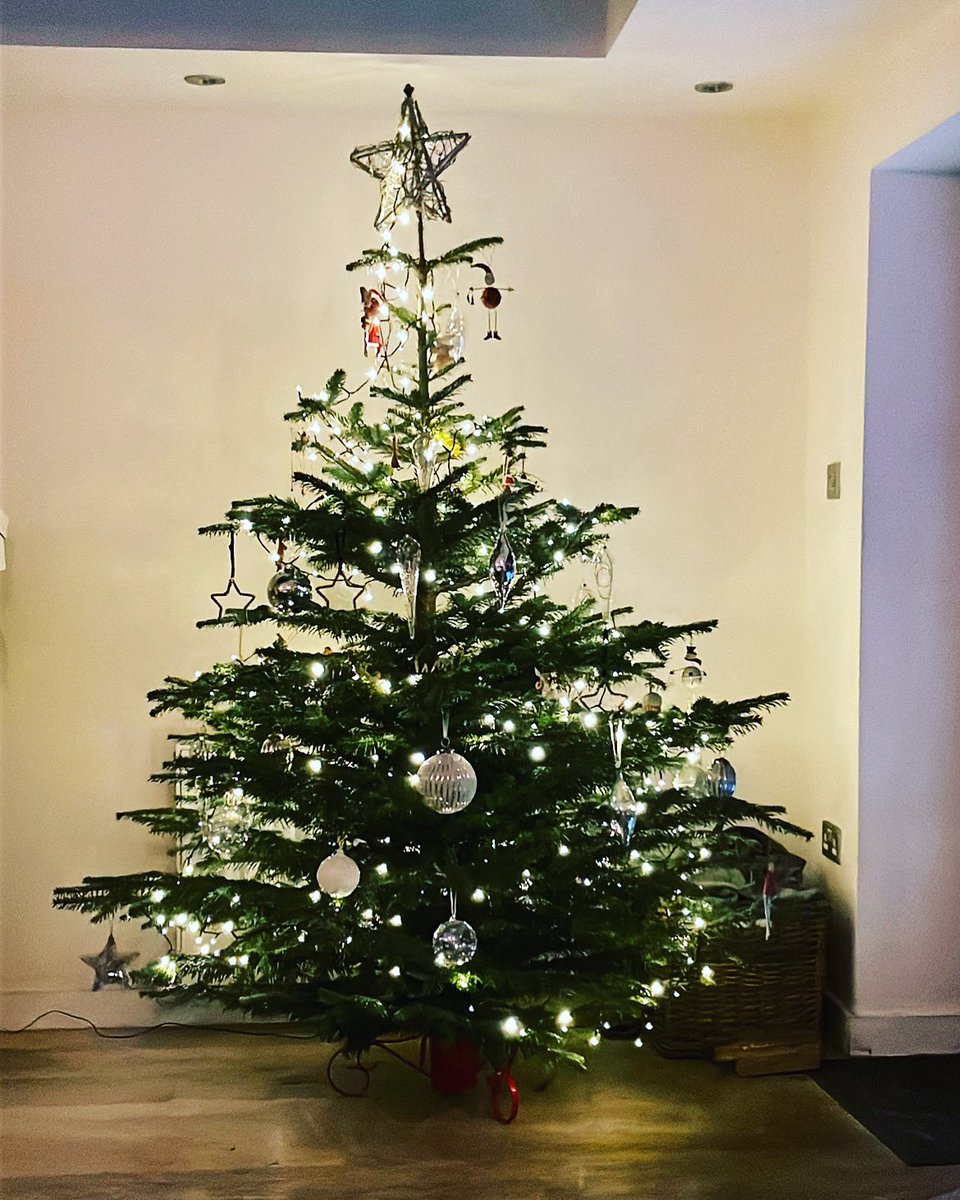 #festiveseason #snowday makes the world slow down 💛🎄🎄🎄⛄️❄️