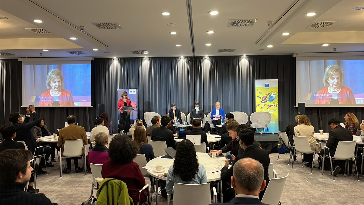 Darren J. McDermott tweet media