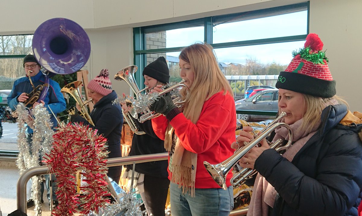 We're feeling festive after carol playing at the weekend. With thanks to @Morrisons Johnstone & community champion, Julie, a welcome boost to band funds too! 🎶🎄 #johnstone #renfrewshire #Christmas