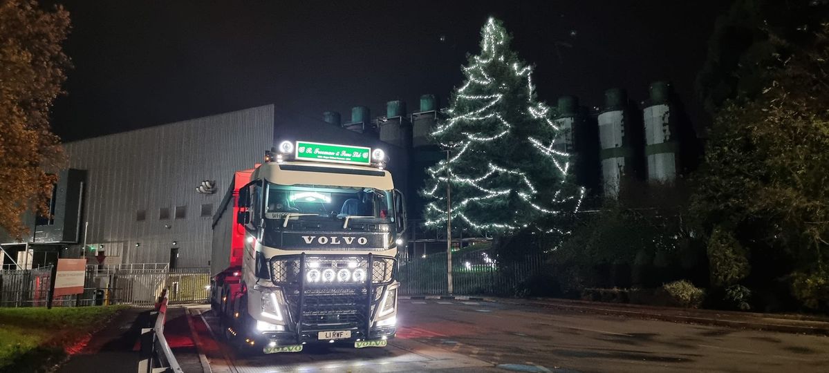 Christmas is coming. So is R. Freeman and Sons' Volvo. Photo by Tom Nicholls for #CaptureoftheQuarter