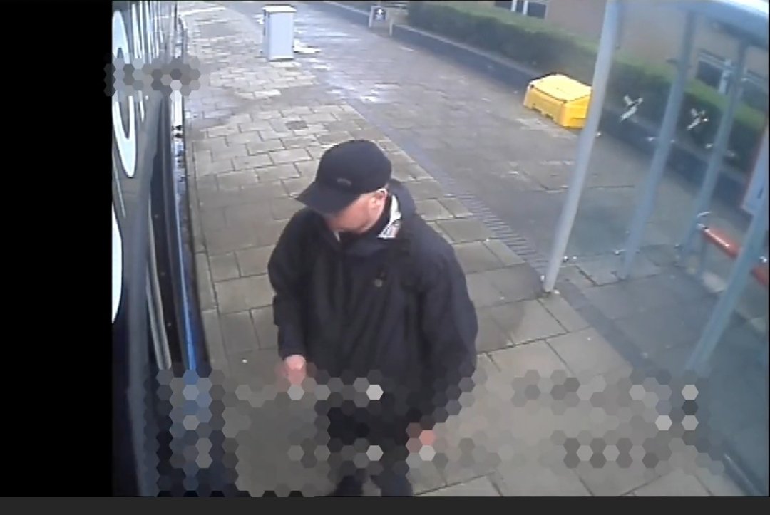 ShibaINUArmyUK's tweet photo. @SunderlandAFC @WBA @StadiumOfLight People of Sunderland please be aware of #AlexCarr @northumbriapol sant to question him over the brutal murder of Michelle Hanson in her own home in Sunderland.
If you see him please contact @northumbriapol or @CrimestoppersUK
Please share throughout Sunderland stay safe https://t.co/xXkl7JoJbv