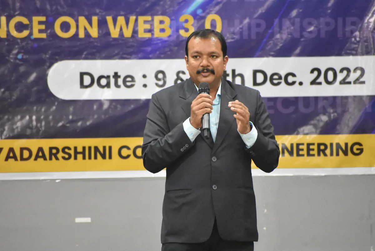 SkillshipSummit's tweet photo. Skills are an essential part of our life. If you perfect in one skill. You will be no less compared to the ones who got high grades.

With such a motive the key note session on the importance and need for skill development was taken by Mr.Manoj Soni.

#skillshipsummit #skills https://t.co/v1r6WDy64p