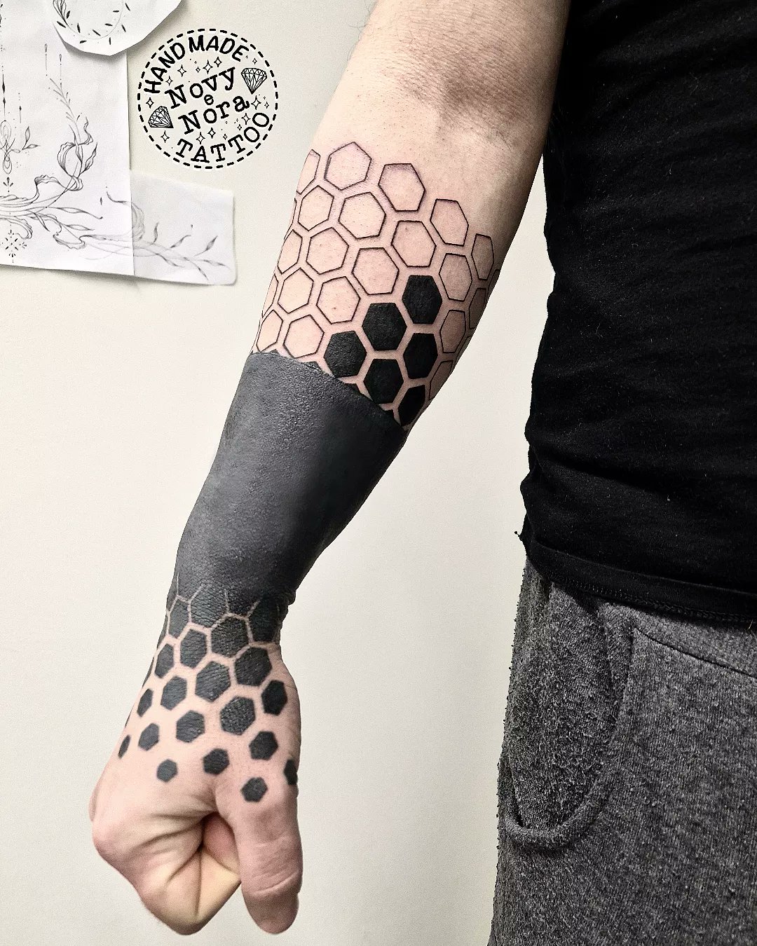 33 Geometric Tattoo Ideas for Men  Women in 2023