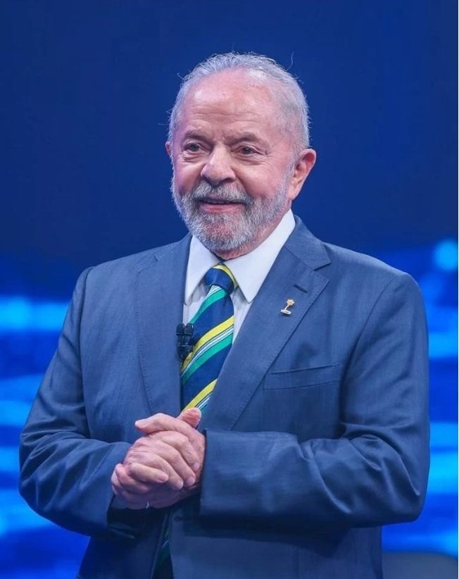 Diplomação do Lula.
É hoje...