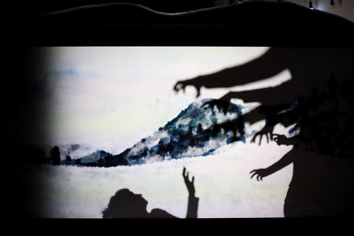 Anatomical tweet media