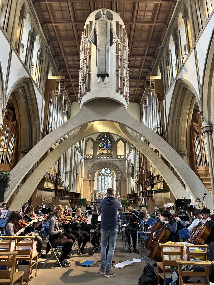 whitchurch_geog's tweet photo. Carol service tonight at Llandaff Cathedral!! 7.30pm. Come and join us #whs_cardiff https://t.co/Oc48HrkVMe