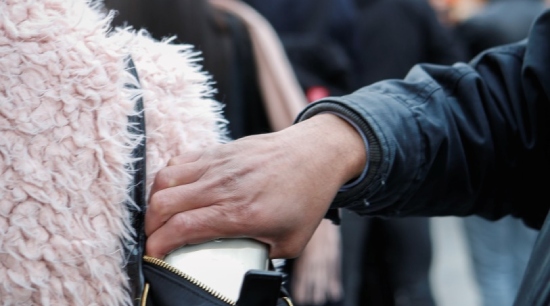 Today,  Devon and Cornwall Police launch their participation in #OpCalibre. A response to tackle theft/robbery in our communities
When you’re out and about, keep your mobile phone &amp; valuables out of sight. If you have to use your phone pay attention to your surroundings