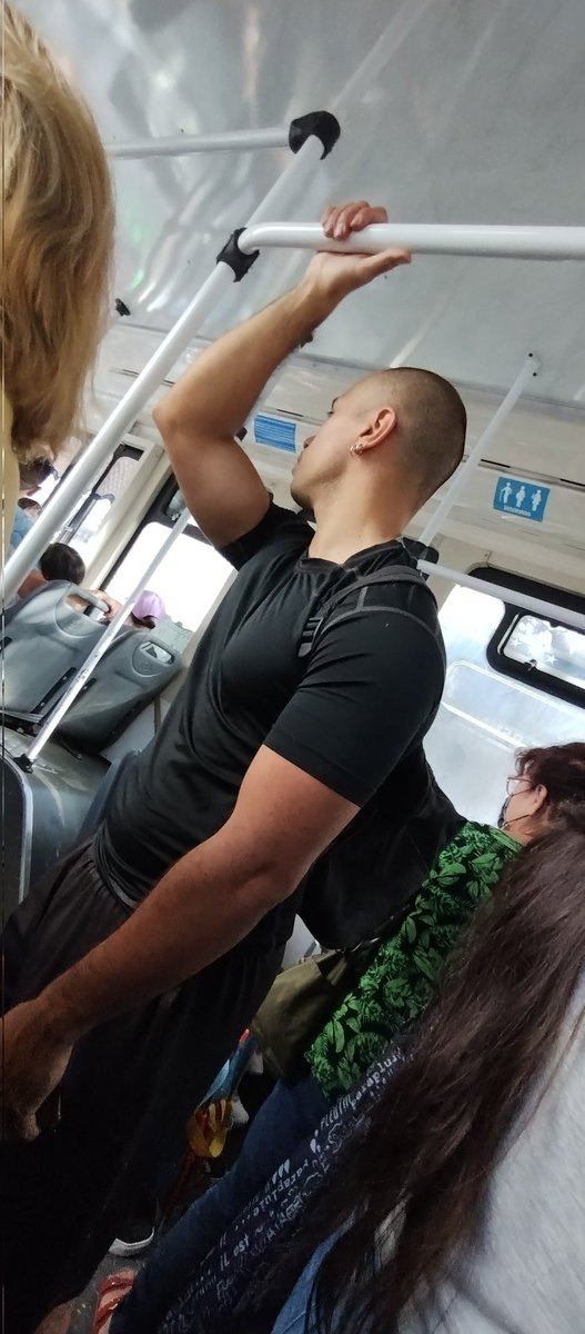 Gustavito vito tweet media