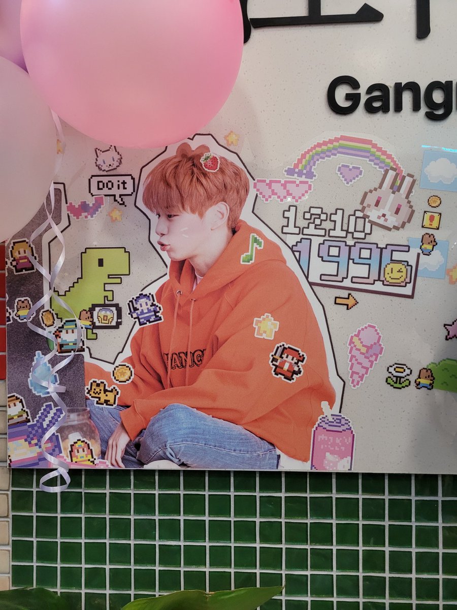 #녤토끼
럭드에서 파란녤토끼당첨!!!
지인분들도 양쪽 다 당첨!!!
와플맛집이었던곳👍👍👍