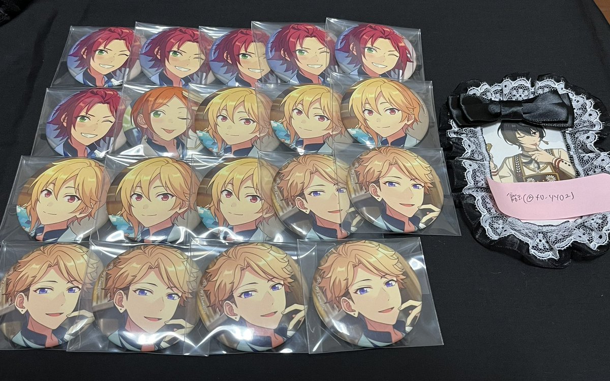 xo__yy02's tweet photo. 【交換/讓渡】あんスタ フィーチャー イベコレ 缶バッジ

譲)画像のもの

求)フィーチャー缶 凛月 
星4⇆星4凛月との交換可能

◎郵送のみ
◎1点～

検索からでもお気軽にお声かけよろしくお願い致します(｡ᵕᴗᵕ｡)"

ご不快でなければ、凛月1⇆複数交換可能。
星4は讓渡可能です。 https://t.co/KwekZKJ4Yl